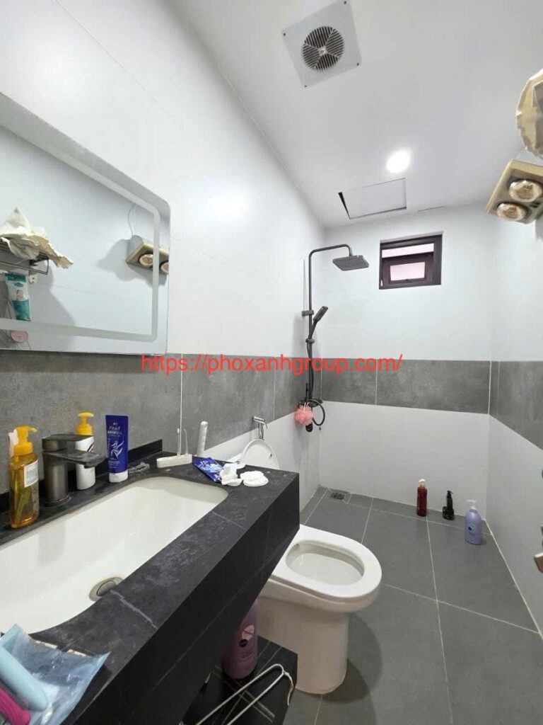 Ban nha ngo quyen 6