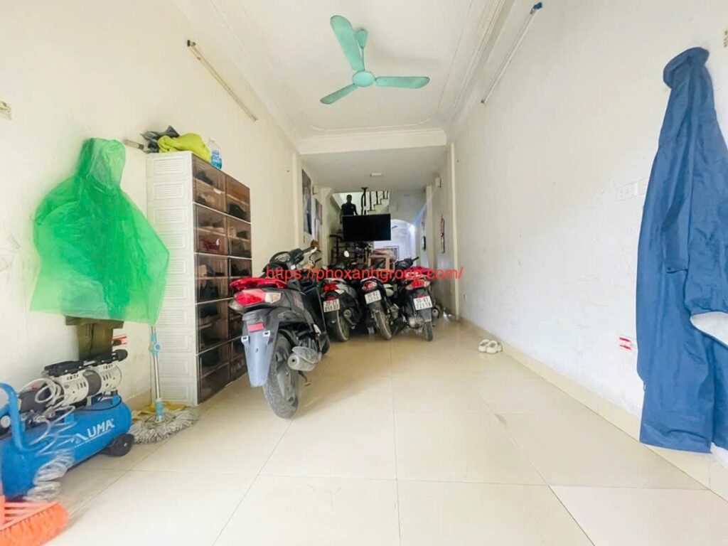 Ban nha phung hung 4